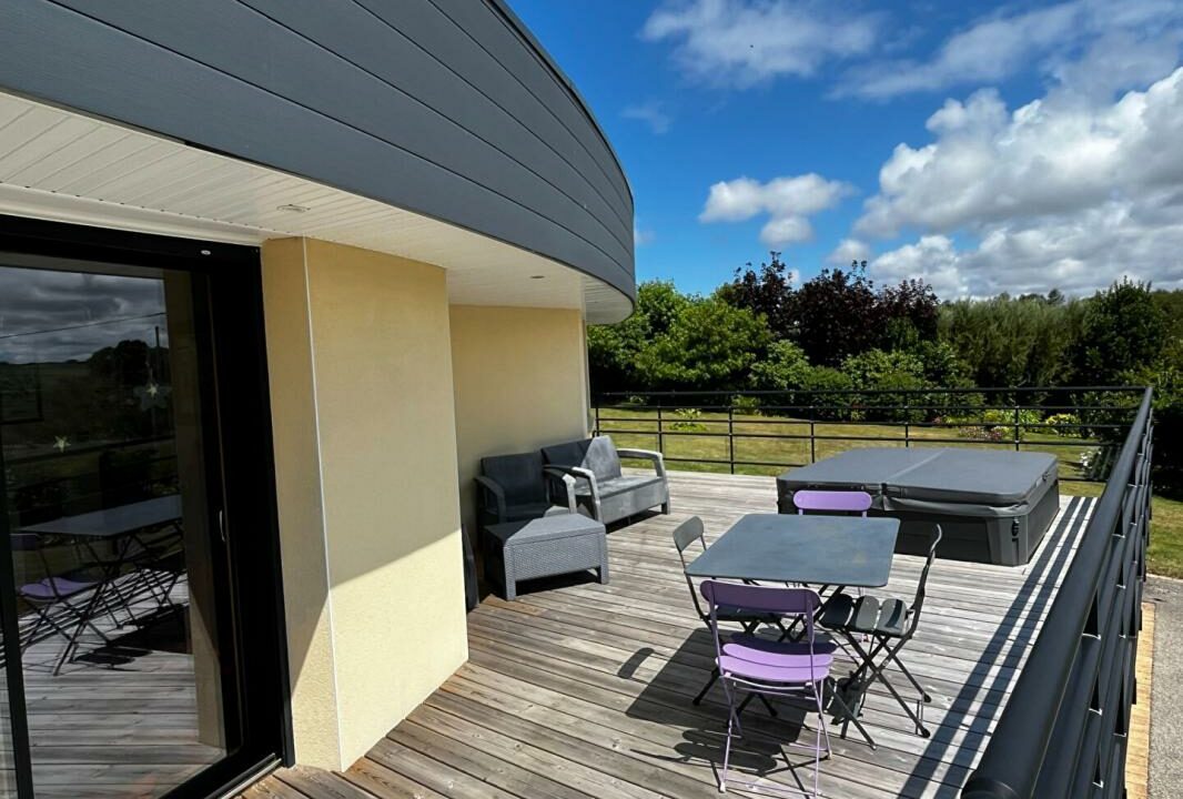 358-28102025-072821-17