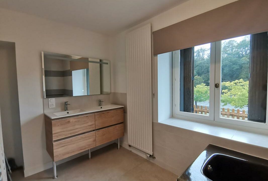 319-13112025-061752-8