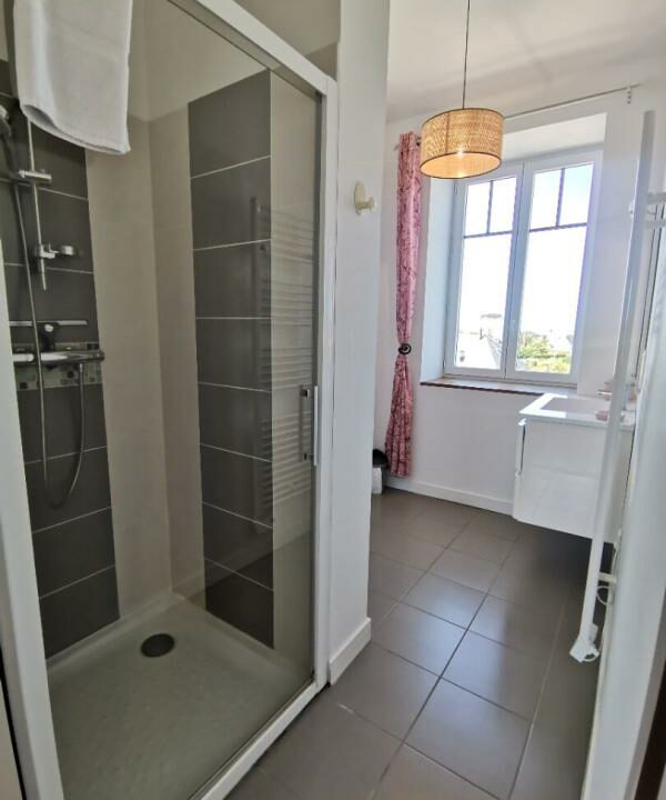 354-18022026-215853-10